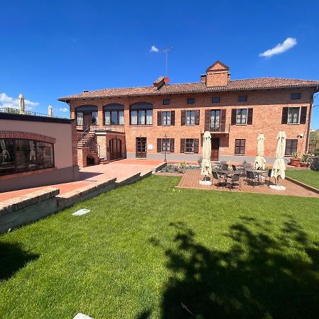 Cascina La Badia Bed & Breakfast Montegrosso d'Asti Ngoại thất bức ảnh