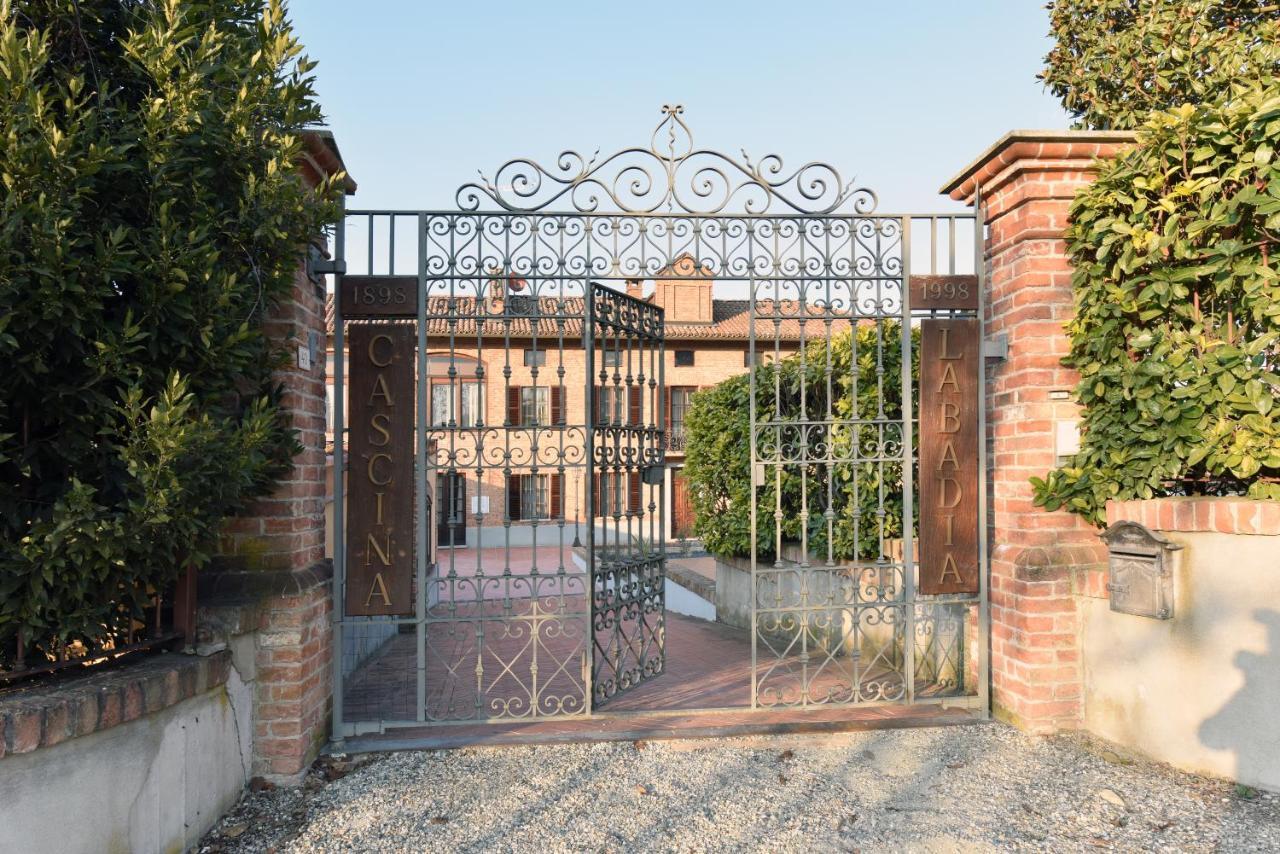 Cascina La Badia Bed & Breakfast Montegrosso d'Asti Ngoại thất bức ảnh
