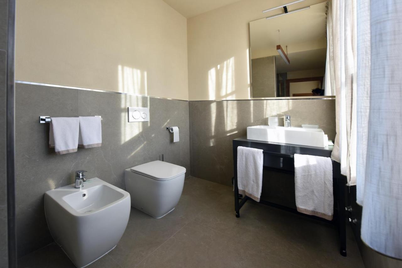 Cascina La Badia Bed & Breakfast Montegrosso d'Asti Ngoại thất bức ảnh