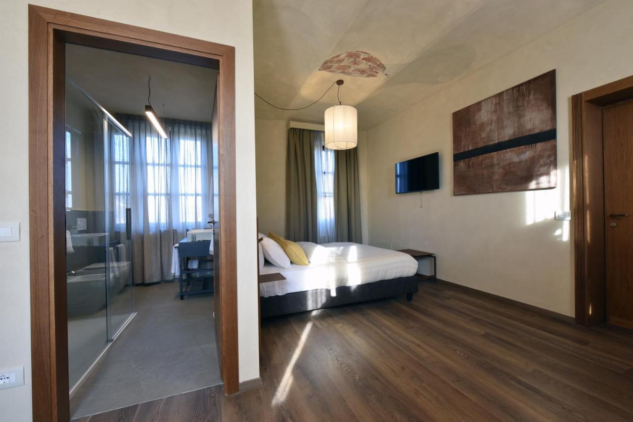 Cascina La Badia Bed & Breakfast Montegrosso d'Asti Ngoại thất bức ảnh